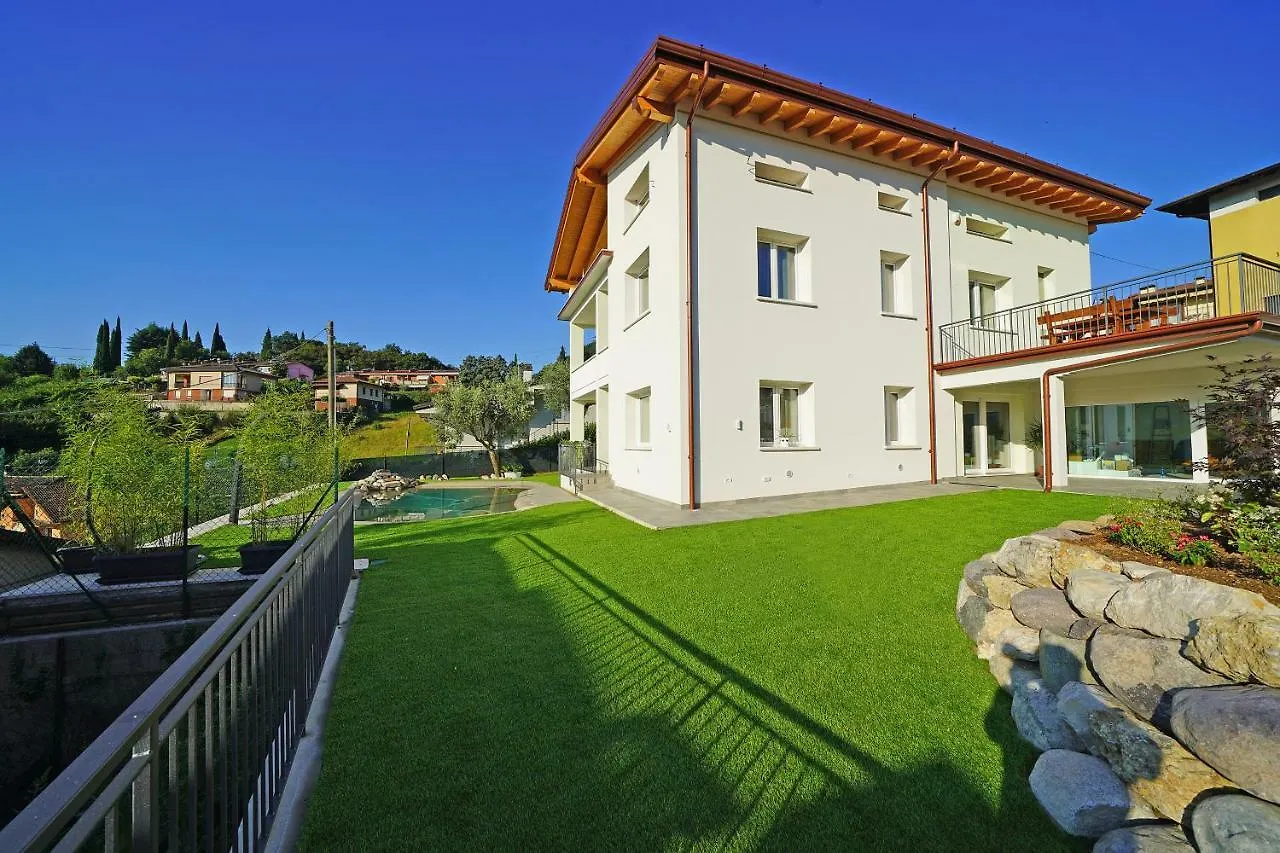 Apartment La Luna Nel Lago Roe